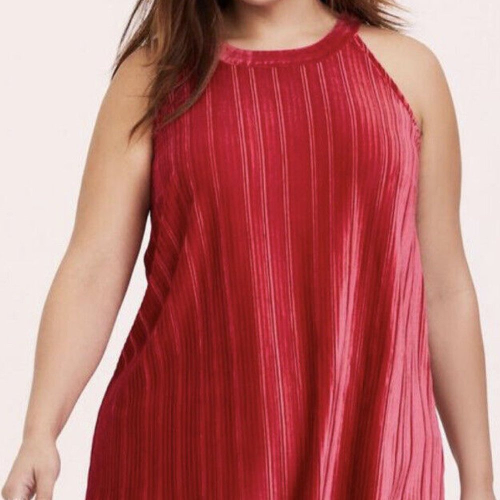 Torrid 1X Red Velvet Goddess Tank Plus Size